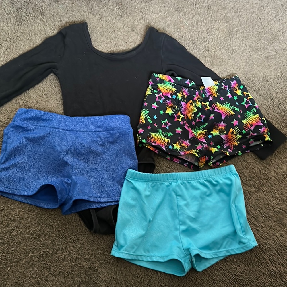 Leotard with 3 bottoms